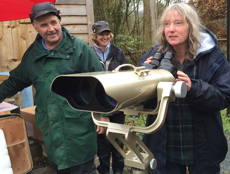 MWT - Volunteers, obs binoculars