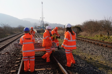 Network Rail help transport old scaffolding